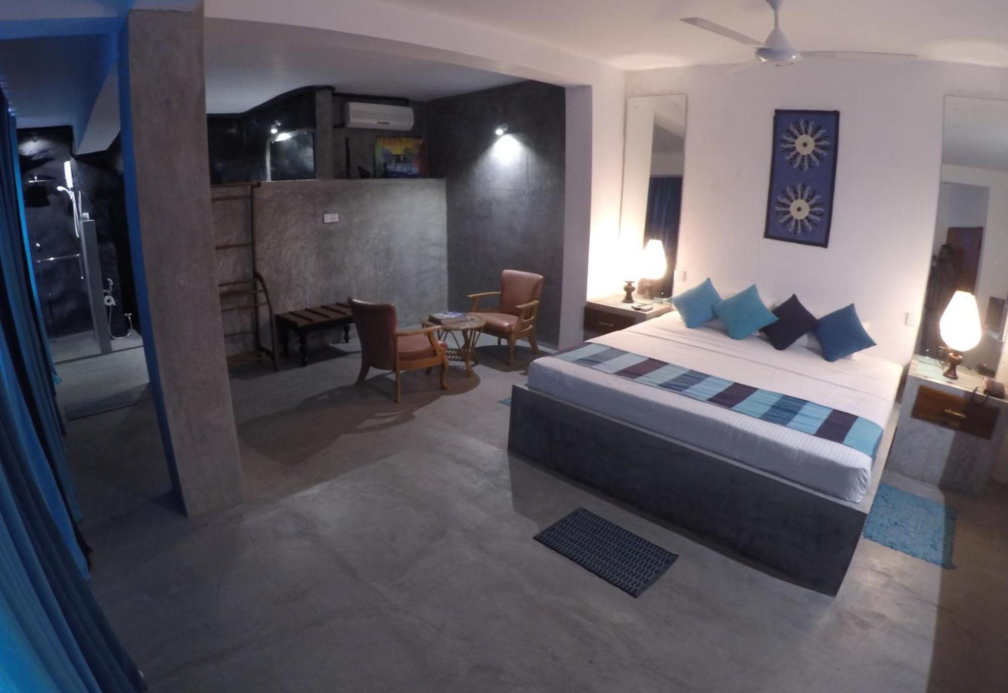 Hotel Sunray Канди Екстериор снимка