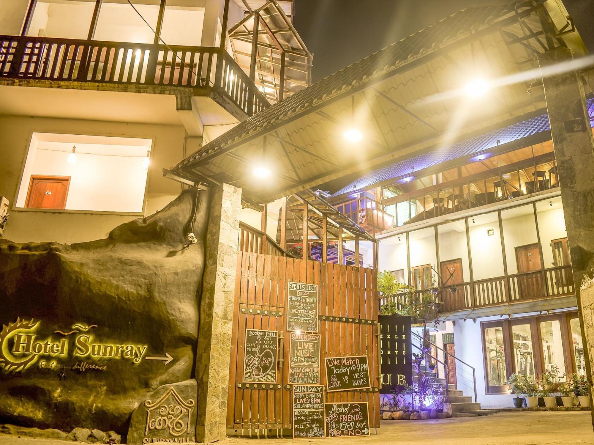 Hotel Sunray Канди Екстериор снимка